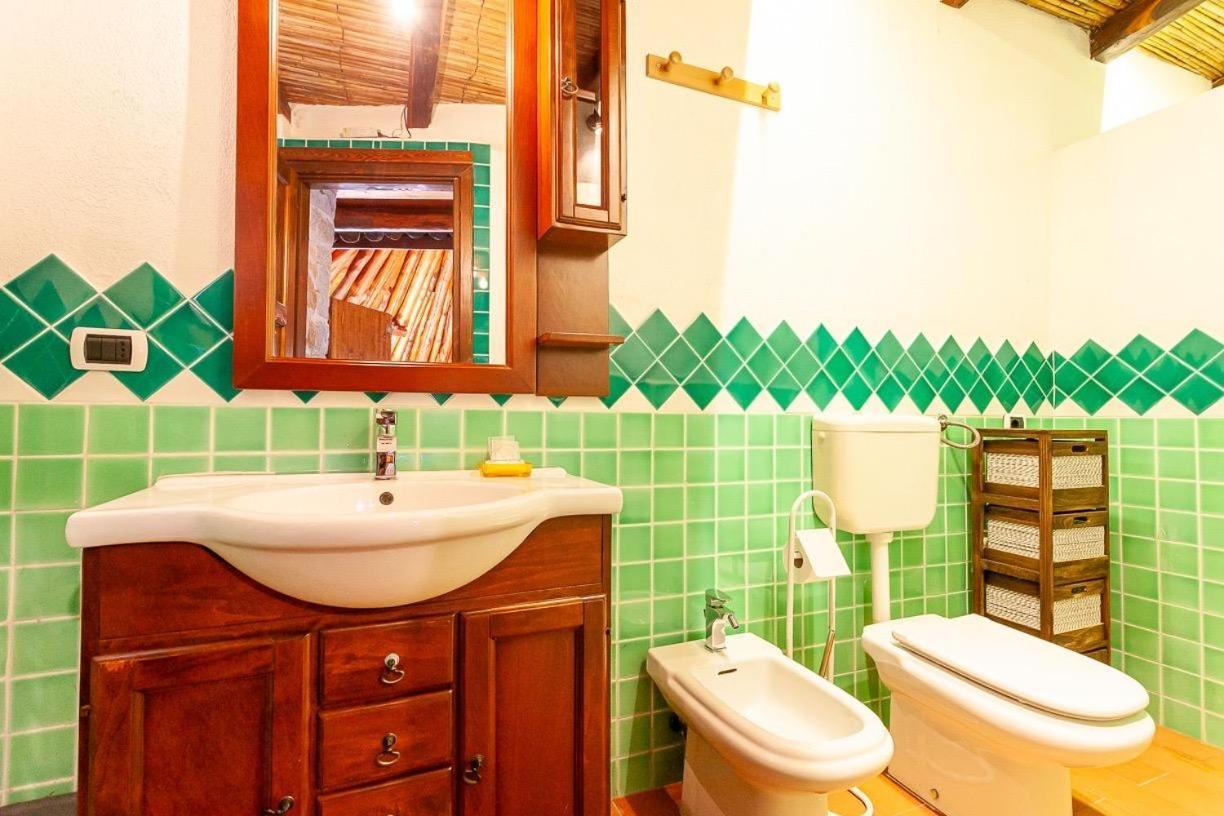 B&B Pettirosso Garden San Teodoro  Bagian luar foto