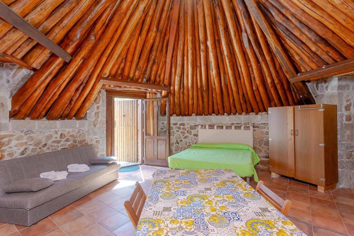 B&B Pettirosso Garden San Teodoro  Bagian luar foto