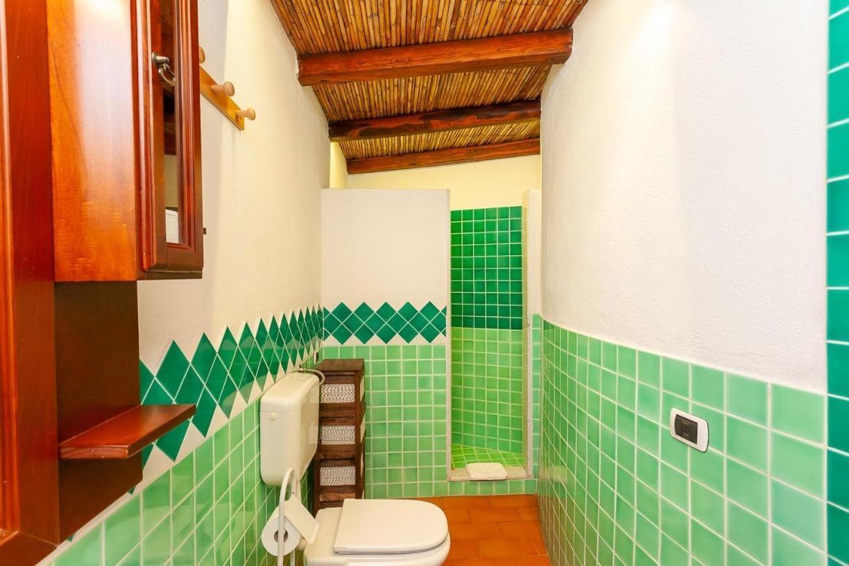 B&B Pettirosso Garden San Teodoro  Bagian luar foto