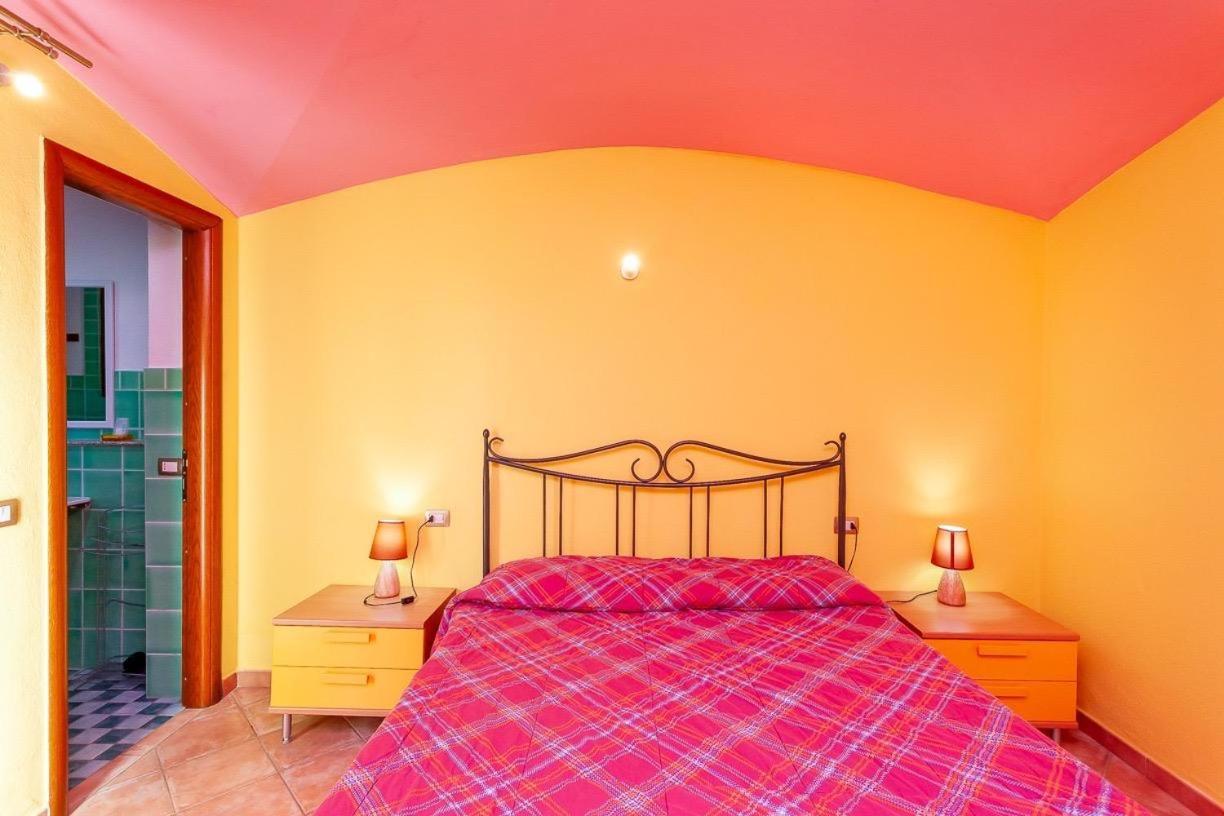 B&B Pettirosso Garden San Teodoro  Bagian luar foto