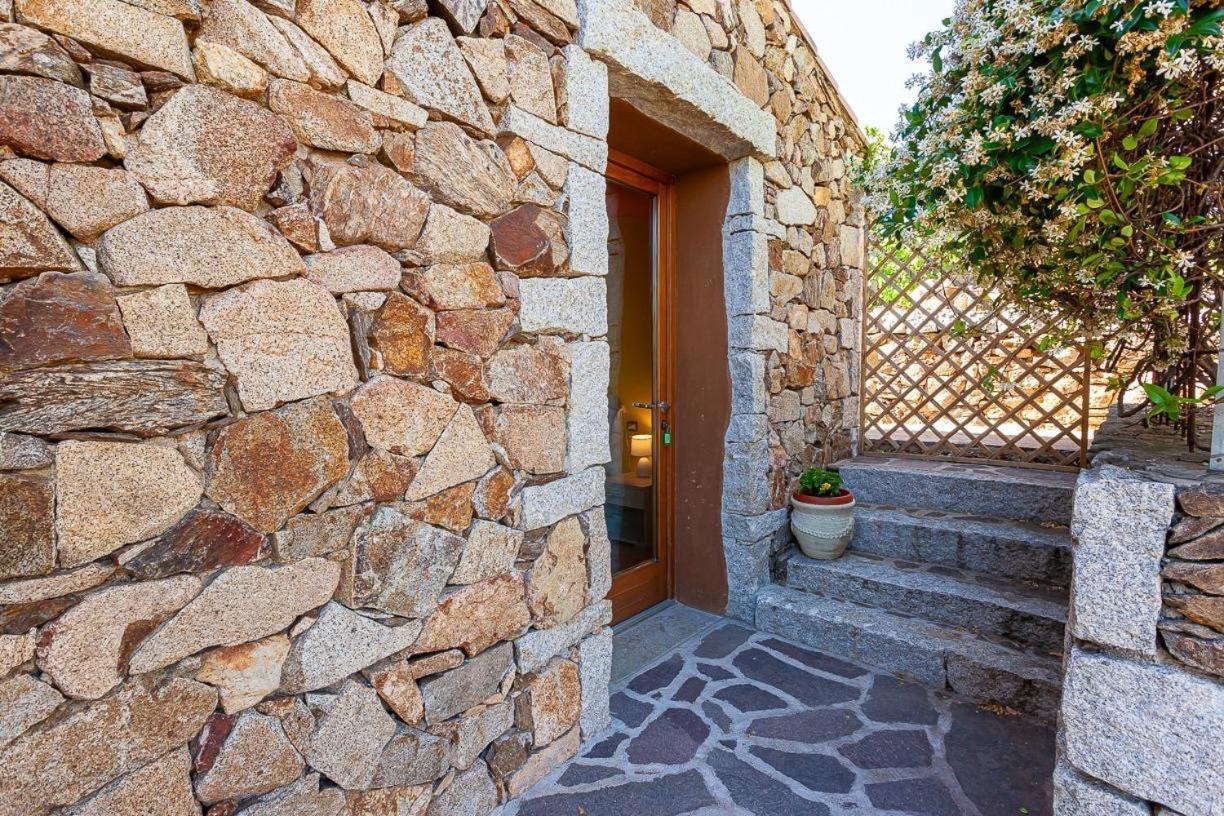 B&B Pettirosso Garden San Teodoro  Bagian luar foto